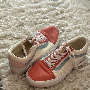 Vans Low-Top Sneakers in Coral, Light Blue & Cream